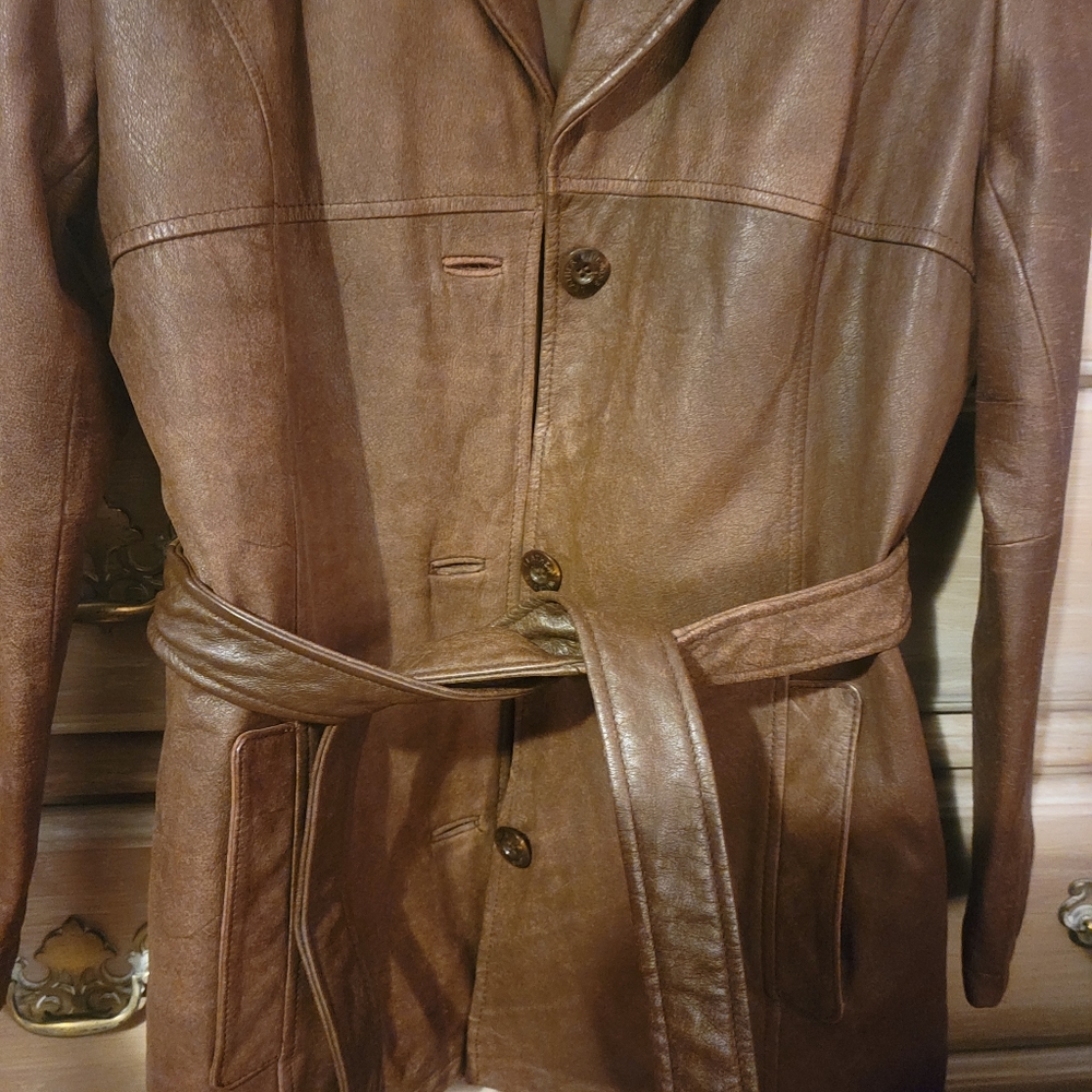 Wilson's Leather Brown Coat 100% Leather Medium Worn Once - Picture 4 of 8